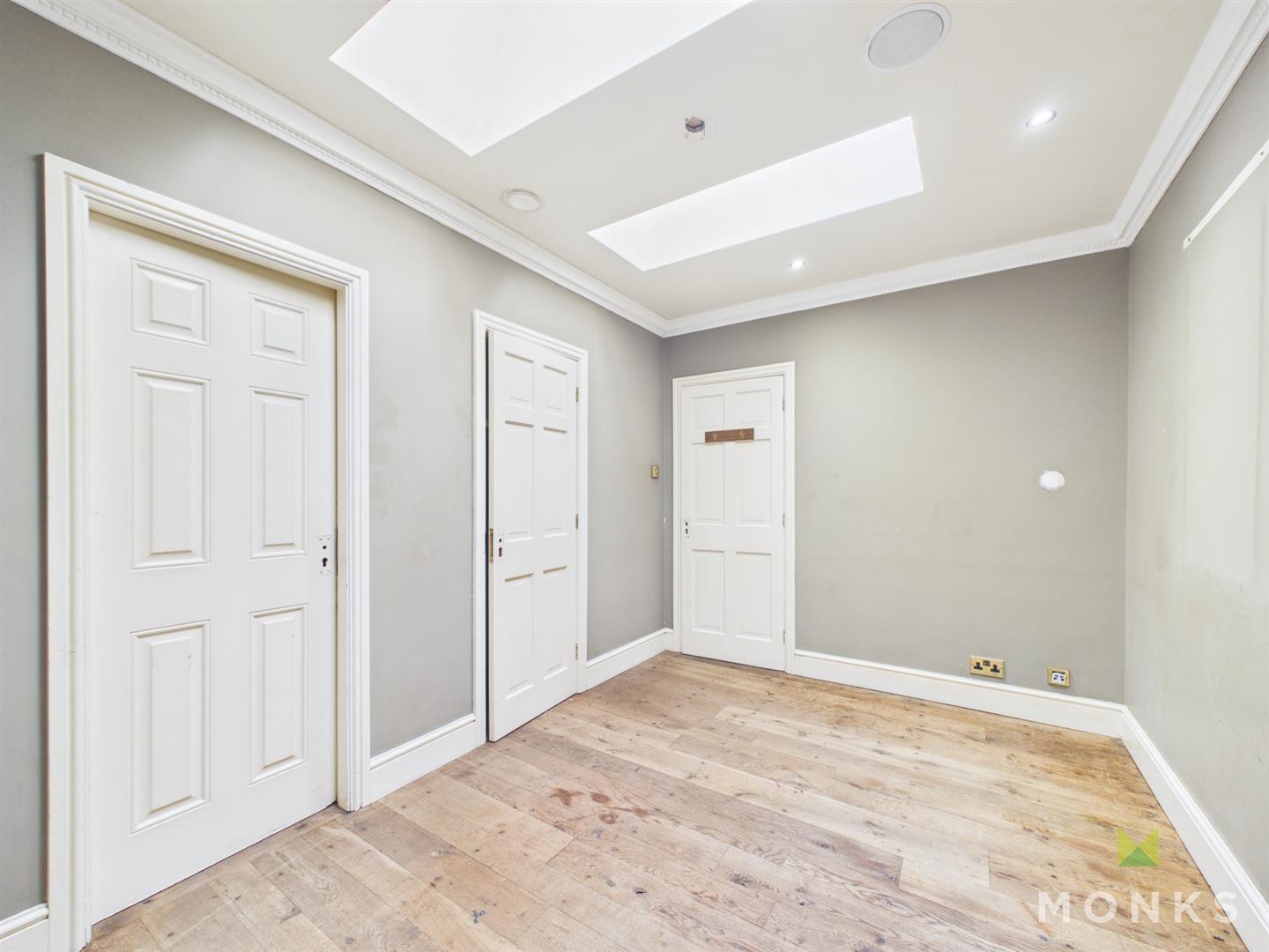 7 Bishopstone Mansions Town Walls, Shrewsbury, SY1 1UE For Sale
